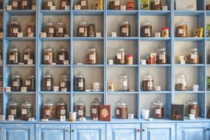 jars, herbs, shelves-1853439.jpg